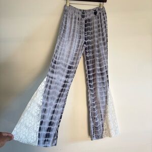 NWT tie dye with lace flared pants, Umgee USA, size M